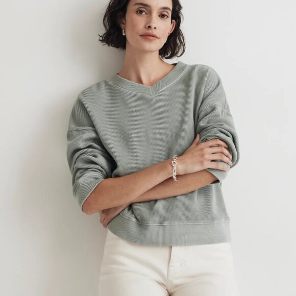 Madewell - Waffle Knit Boxy Sweatshirt Tee in Black Coal - Picture 3 of 11